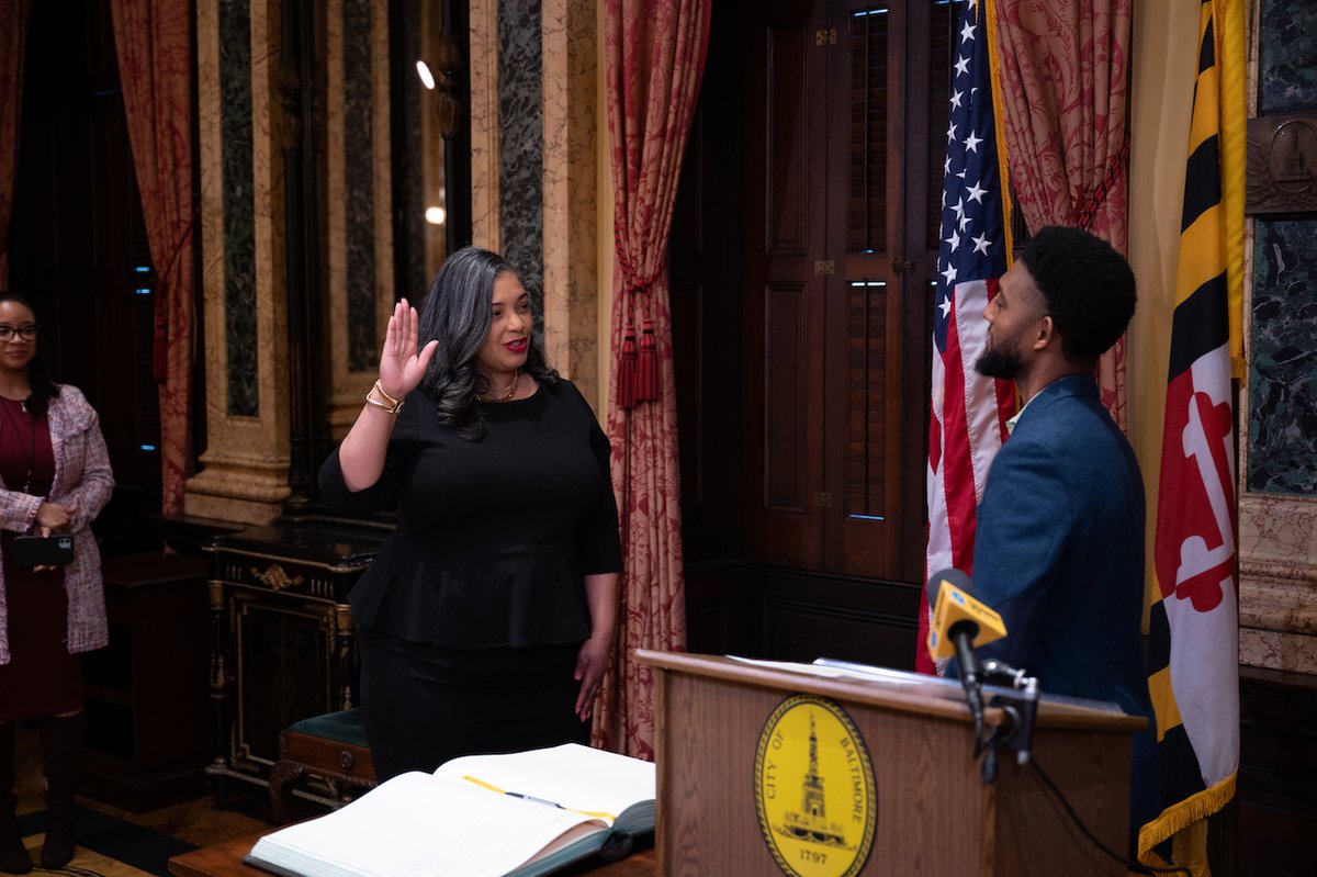 BaltCitySchools's tweet photo. City Schools welcomes Commissioner Slater Harrington who was sworn in by @MayorBMScott last night! #OneTeamCitySchools https://t.co/UujtAs5TIt