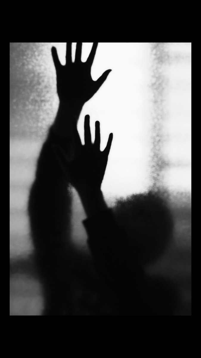 Hola a todos al otro lado de la orilla digital, proximamente nueva musica, nuevo lanzamiento, esten atentos!!

2M🖤

#darkglasselectronics #coldwave #minimalwave #undergroundmusic #electronicmusicfestival #musica #djset #partynight #raven #musicproducer #electrónica