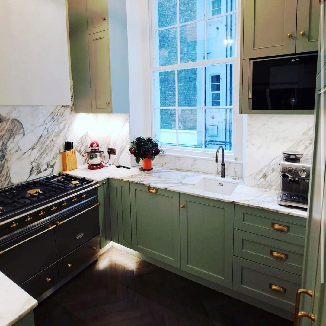 We love this kitchen renovation from red.oak.team 
We have a wide range of products that will help you transform your space.
#renovation #renovationproject #renovationlondon #constructioncompany #chelsea #kesington #kitchendesign #kitcheninspo #kitcheninspiration