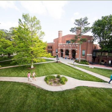 🚨Peru State College🚨
<a href="/PSCBobcatVball/">Peru State College Volleyball</a> 

NAIA🏐
Peru, Nebraska📍
Affordable tuition
On campus housing🏠
Academic &amp; athletic scholarship available 💰💰
DM <a href="/happy_kindle/">Madi 🎄</a> 

Recruiting outside &amp; middle hitter for 23 all positions for 24