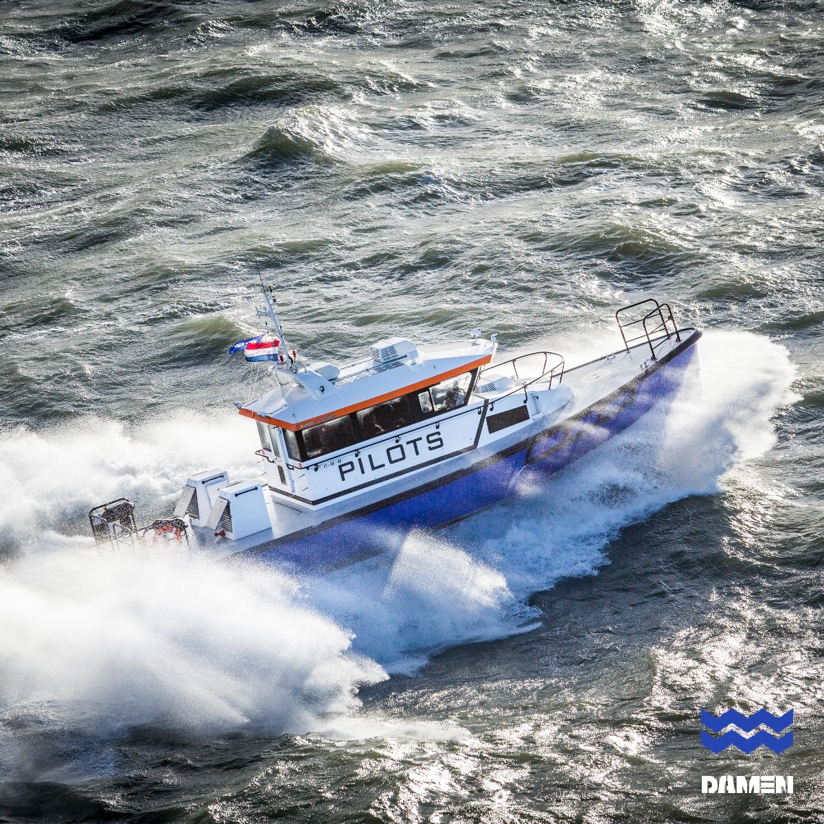 Lightweight and low maintenance, composite vessels offer the potential to reduce your costs of operation. And, with lower fuel consumption, even at high speeds, your sustainability goals get a boost courtesy of reduced emissions.