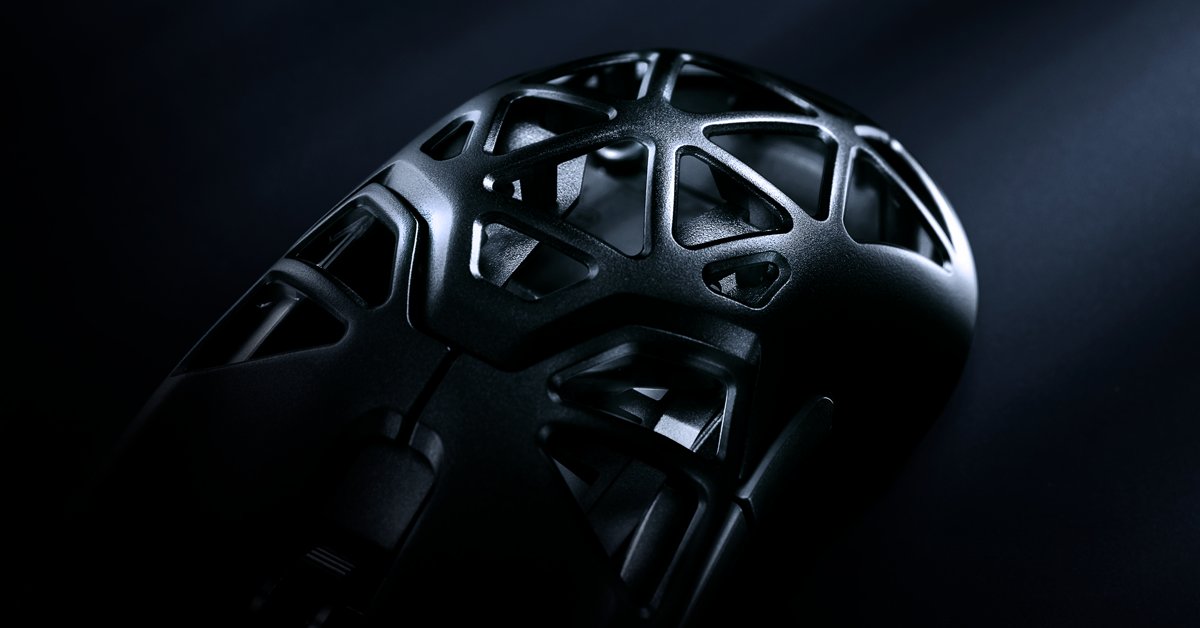 R Z R On Twitter With A Magnesium Alloy Exoskeleton The Razer r-z-r-on-twitter-with-a-magnesium-alloy-exoskeleton-the-razer