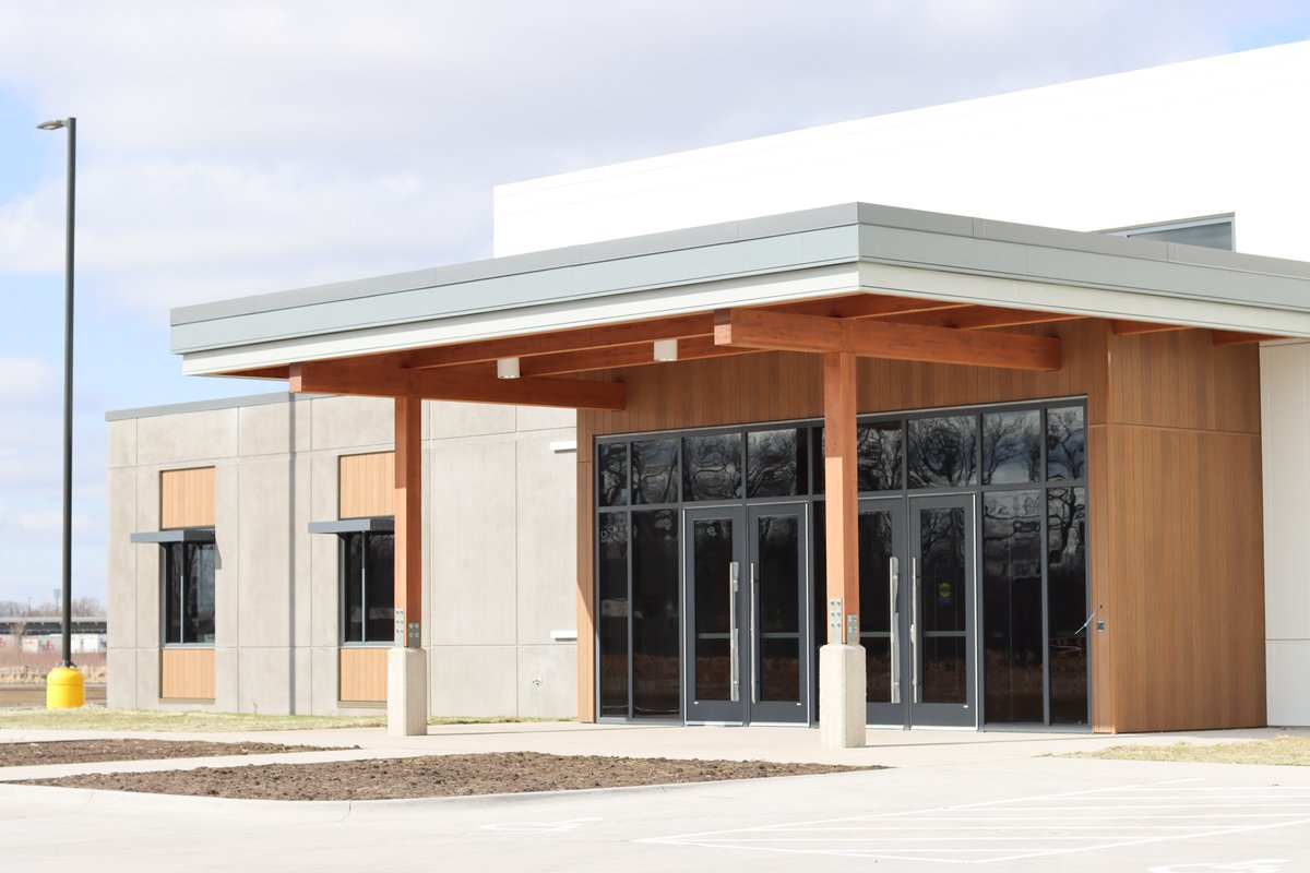 origindesign_co's tweet photo. #workingontomorrow A few of our staff stopped by the new Carpenters & Millwrights Training Center and Meeting Hall in East Moline, Illinois. Construction is wrapping up & the project is estimated to be completed this summer.
#origindesign #architecture #itstartshere https://t.co/ZCu5hxXR2z