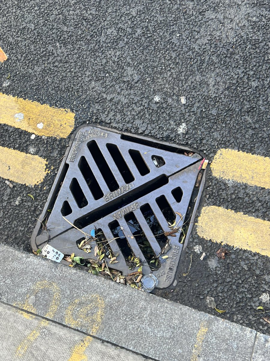 _sophie_ tweet media