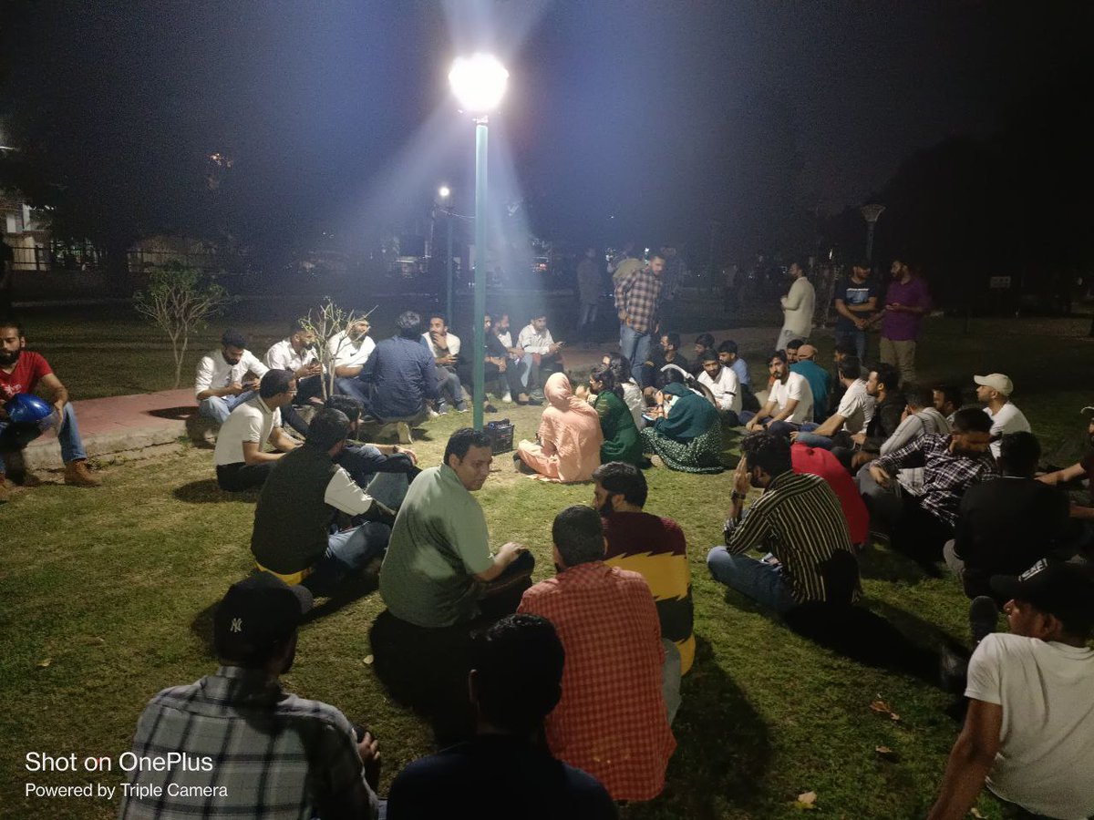 ChouhanZabeer's tweet photo. Now at Green belt park gandhinagar All are requested to come &amp; support 
#youthagainst corruption . https://t.co/CXYfp0nbzl