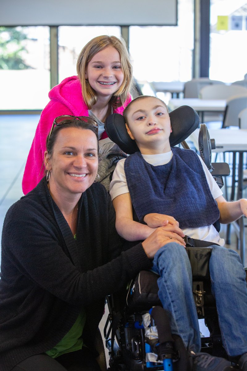 ChildrensHarbor's tweet photo. We've kicked off the first couple weekends for Spring Break at the Lake! This is a special time for families to enjoy a mini-vacation and bond with other families just like them. Learn more about our Lake Martin campus here: https://t.co/V30NPtUCDr. #SBattheLake https://t.co/7PuRpcV17P