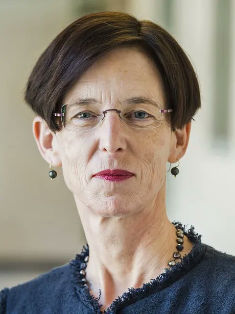 Tweeeety2021's tweet photo. Een 10-letter anagram
van Laura van Geest
is ‘LEUGENAARS’.
Een betere samenvatting
van haar klimaatrapport
kan ik echt niet bedenken!
#lauravangeest #rapport #klimaatrapport #anagram #toevalbestaatniet #klimaathysterie https://t.co/4TagHHj93d