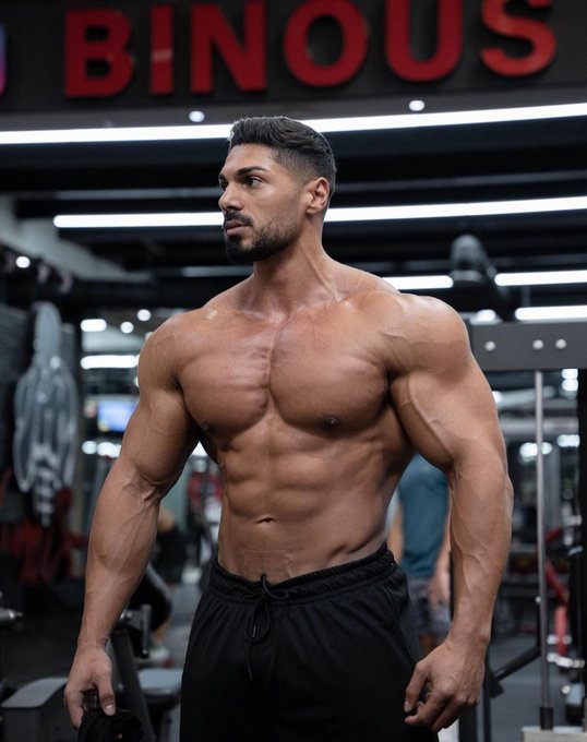 FrMGnMRWYAInMW5?format=jpg&name=small