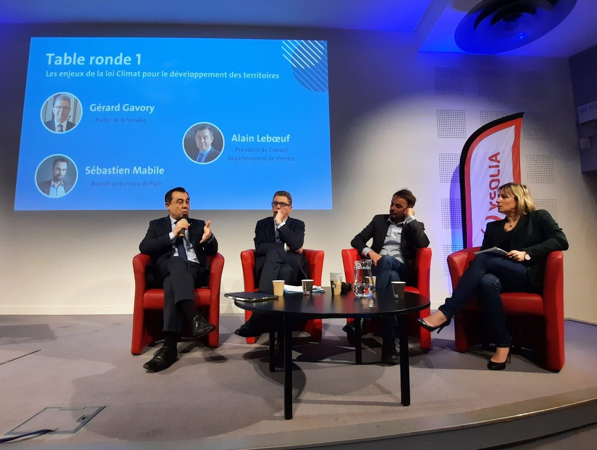 Table ronde sur la Loi #Climat et Résilience, organisée par <a href="/Veolia_FR/">Veolia | France</a> et <a href="/ICES_UnivCatho/">ICES - Institut Catholique Vendée</a> 
De nombreux échanges avec un objectif commun : réussir la #transition énergétique ! 
Notre monde a besoin d'ingénieurs, d'entrepreneurs... mobilisés pour la transition <a href="/PrefetVendee/">Préfet de la Vendée 🇫🇷</a>