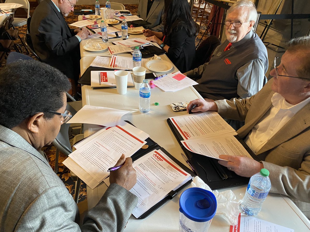 AARPTN's tweet photo. Our volunteer advocates doing some final prep for meetings with Tennessee lawmakers. #TNDOTH https://t.co/nScgwPkMon