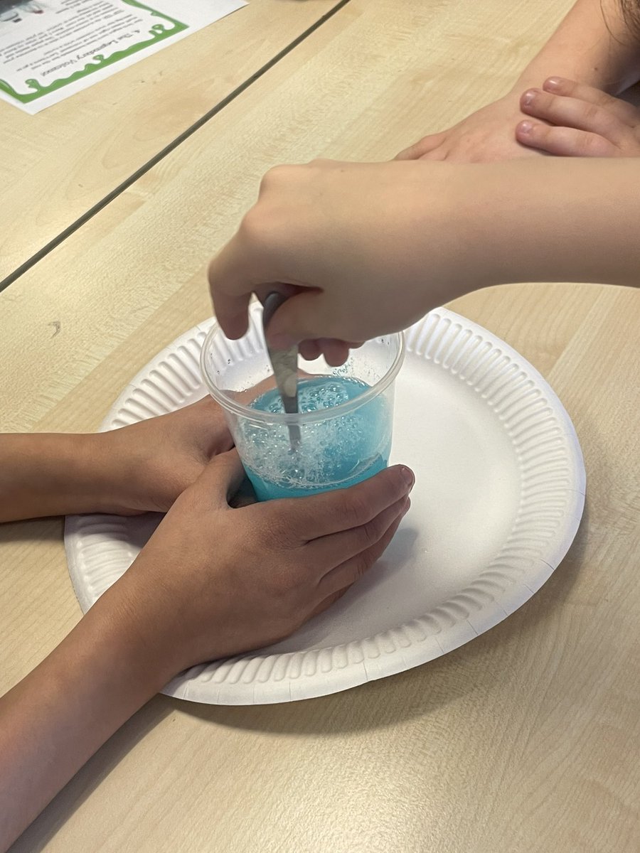 FoxfldAlmond1's tweet photo. Science week fun! Almond tree class ended the day making their very own volcano 🌋. A very messy, exciting experiment which our little scientists loved 👩🏽‍🔬! @ScienceFoxfield @foxfield https://t.co/GV0B7hIcgE
