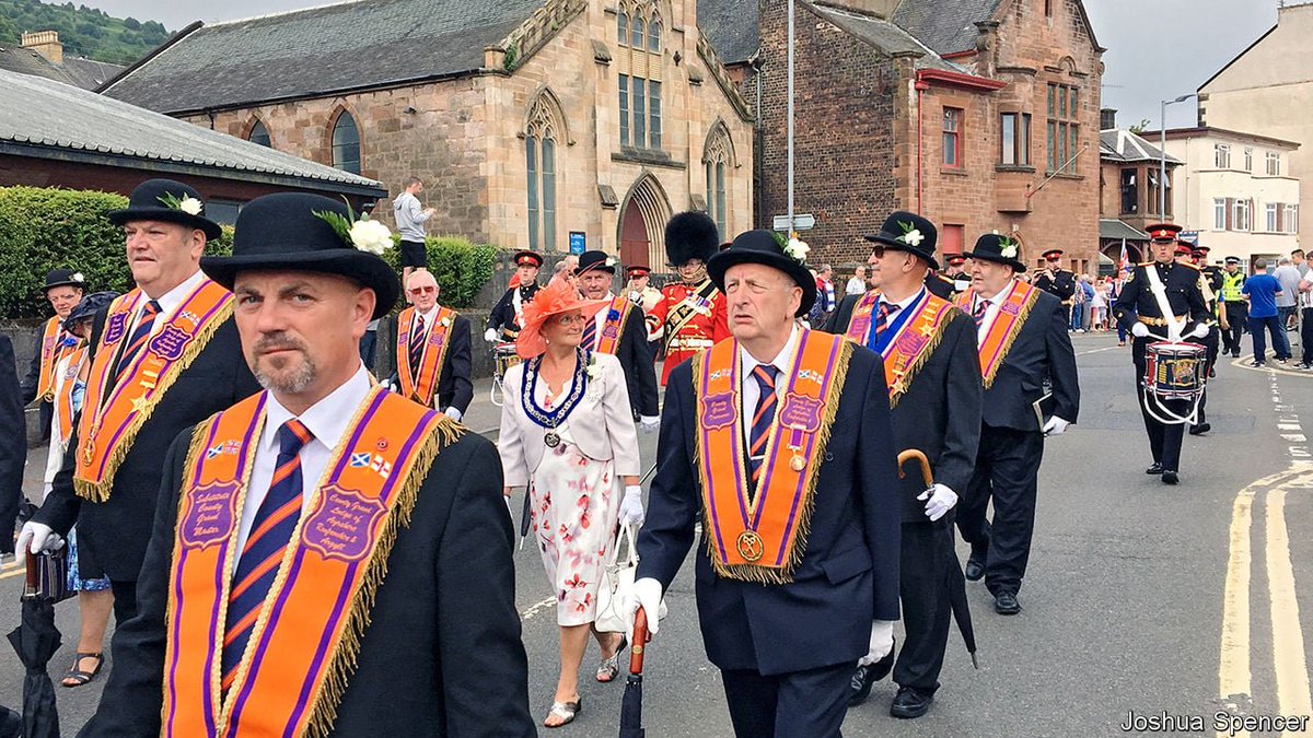 Wiznyme1's tweet photo. The regular @bbcdebatenight audience arriving for tonight's SNP leadership hustings https://t.co/AuRuJSZ8k9