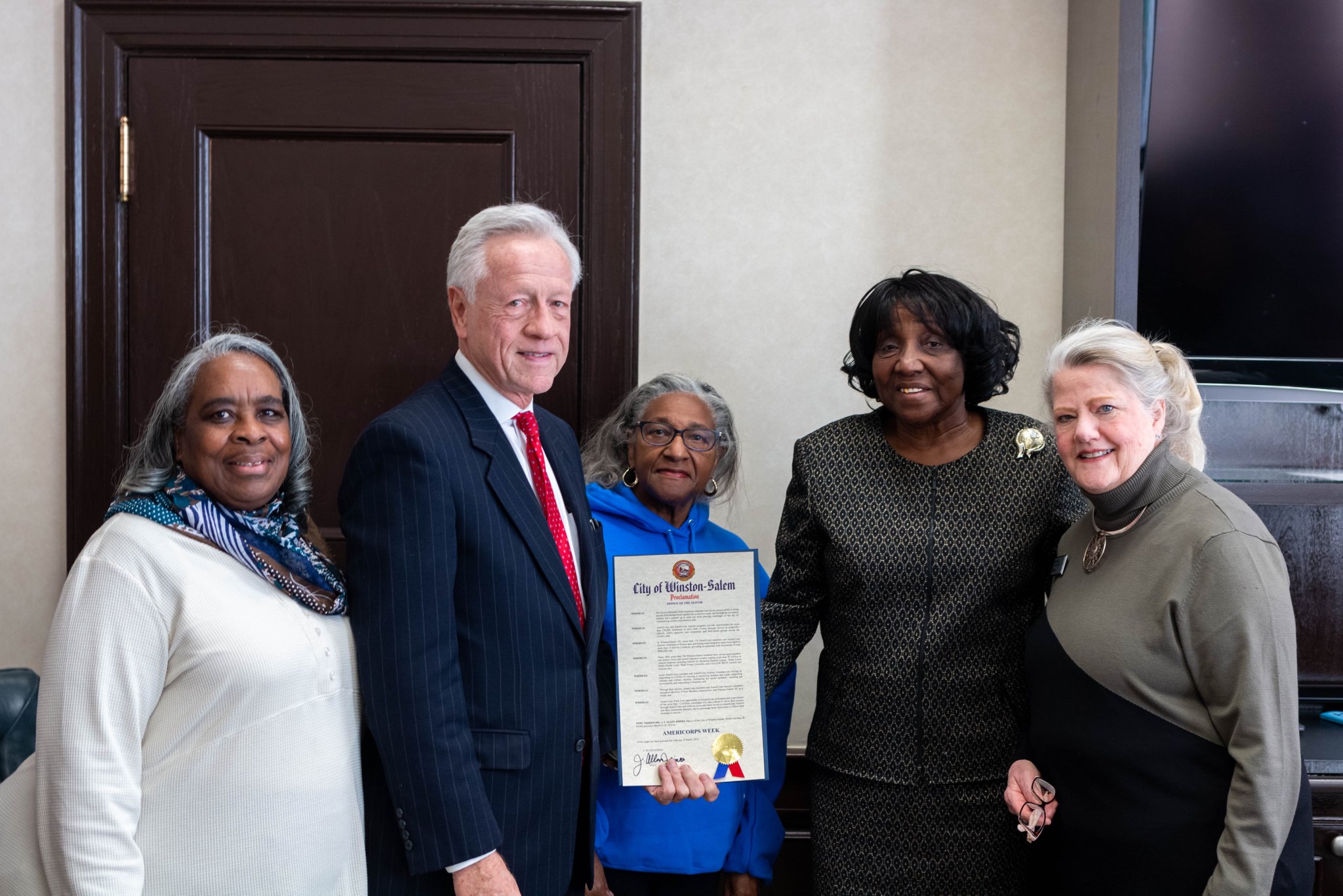 City of WinstonSalem, NC on Twitter "This morning, Mayor Allen Joines