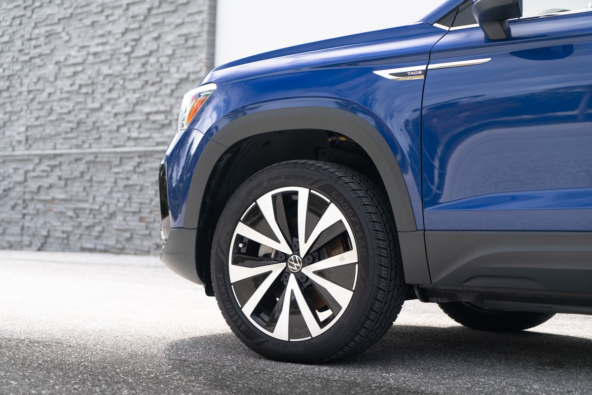 VWWPB's tweet image. Celebrate the present but be excited for the future when you drive a brand-new bold Volkswagen! Come to Schumacher Volkswagen of West Palm Beach today to check out our options!

#schumacher #schumacherautogroup #vw #volkswagen #volkswagenfan #soflo #carsales #carspot #carsofig