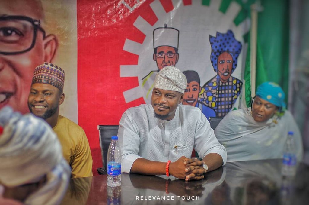 GRVlagos's tweet photo. I just concluded a meeting with the Arewa Community where I reiterated my commitment to building OUR LAGOS for everyone.

Lagos is a cosmopolitan city &amp; thrives on being hospitable, we will bring back its lost glory.

Vote LP 🗳, You can do it, We can do it.

Èkó E dìde!!

~ GRV https://t.co/s2MkQ7GQGF