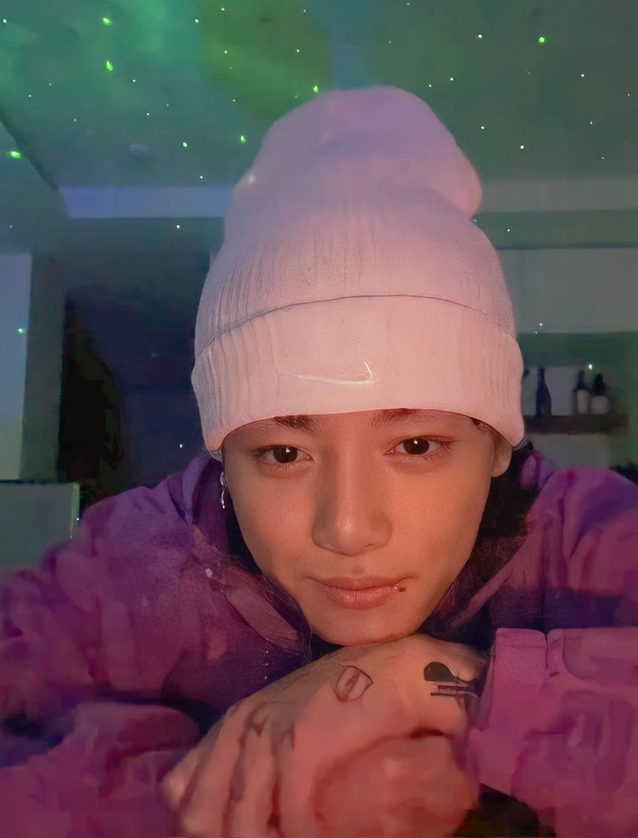 amooowri's tweet photo. We love you jungkook https://t.co/GZ6AzoUMfq