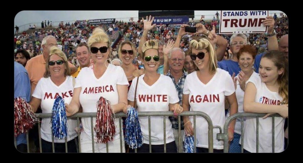milliemaus67's tweet photo. @InfamousLucia @SenatorTimScott @BankingGOP I wonder what these Trump supporters think of #TokenTim? https://t.co/1xcNNRuwtn