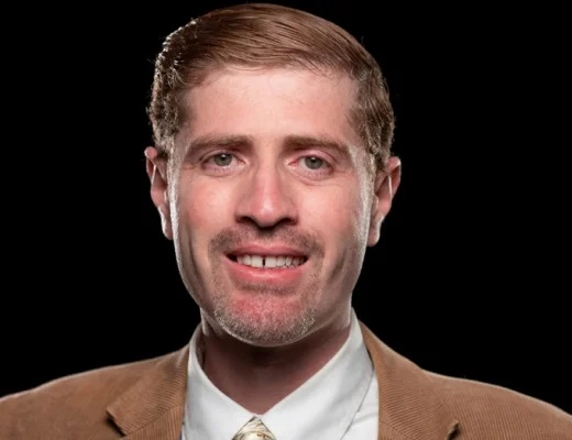 OUTSTANDING! Congratulations to #PittNursing associate professor and vice chair of research, Dr. Salah Al-Zaiti, one of 13 Pitt faculty members chosen for this year’s Chancellor’s Distinguished Awards!