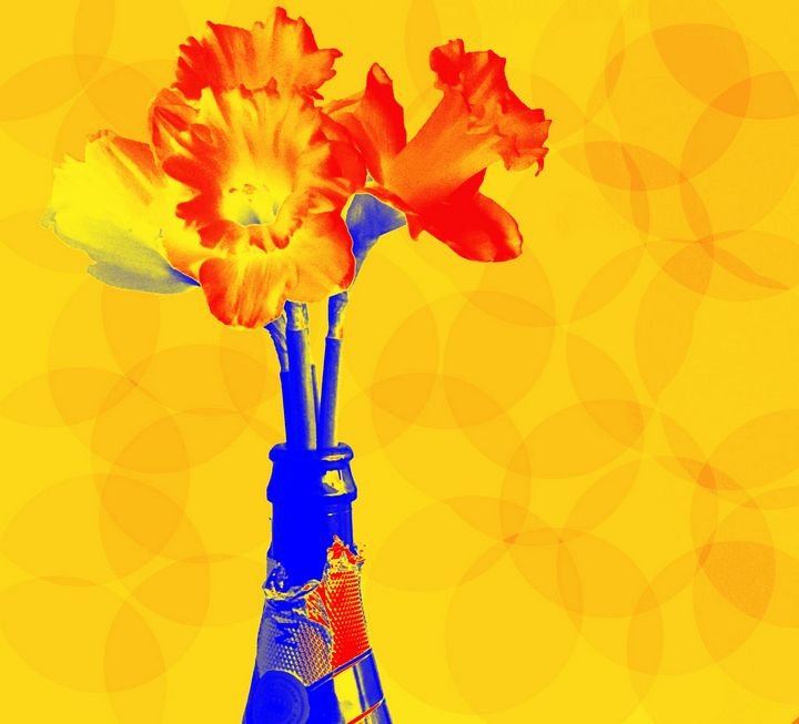 Taibhseil's tweet photo. Art of the Day: "Daffodils in Champagne". Buy at: https://t.co/cneLJAwGKV https://t.co/VxkLN03UZf