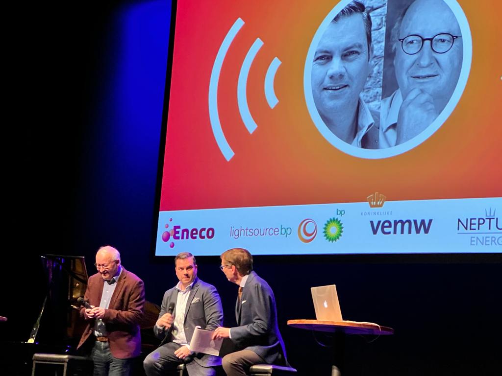 Mooi om het vijfjarig jubileum van #studioenergie te vieren in <a href="/Diligentia/">Diligentia</a>  met <a href="/rvanstaveren/">Rick van Staveren</a>, <a href="/reneleegte/">René Leegte</a> , <a href="/Bartvdpas/">Bart van der Pas</a>  en <a href="/hansvancleef/">Hans van Cleef</a> . Op naar de volgende vijf jaar kennis delen over de energietransitie!"