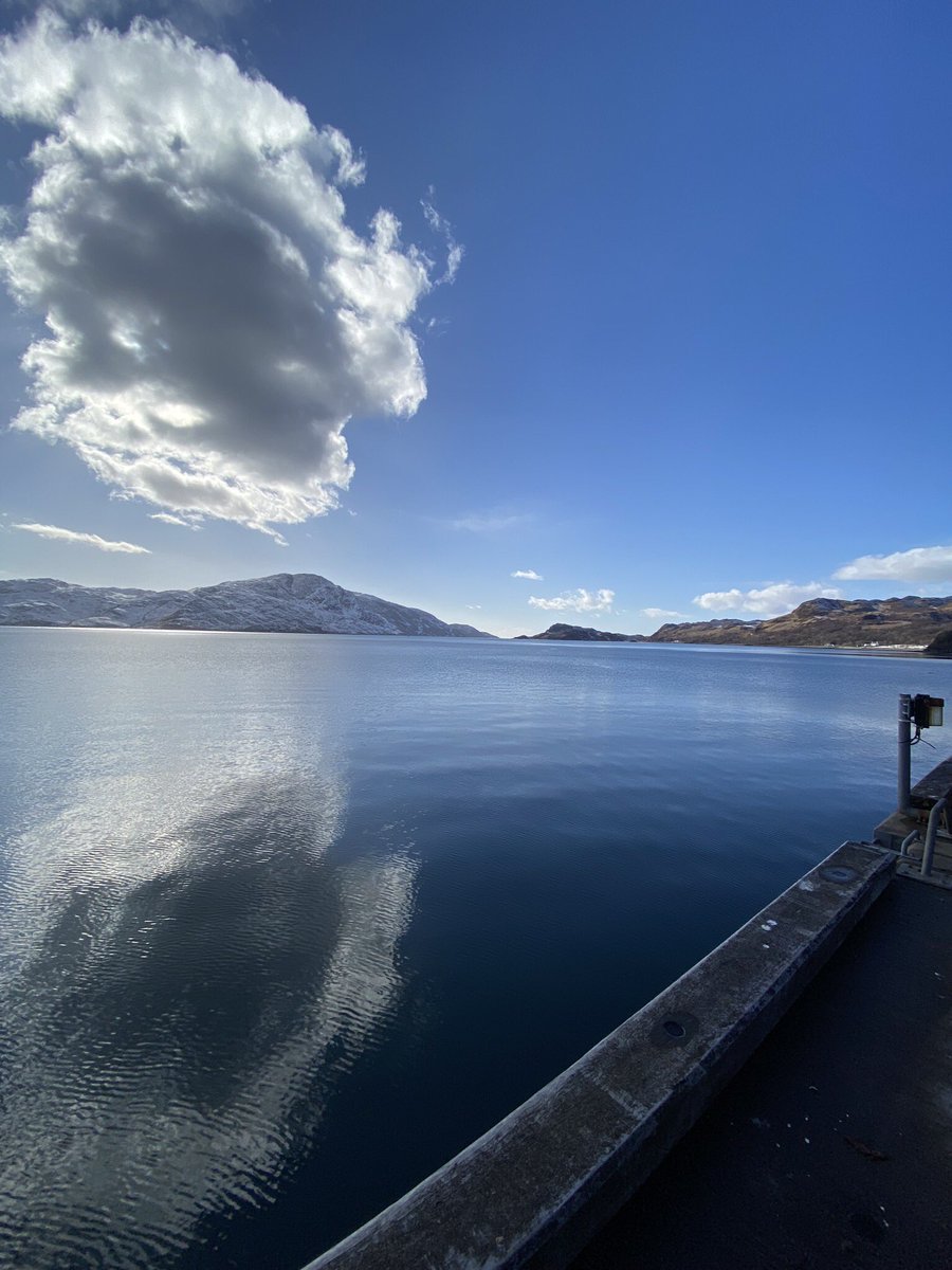 KnoydartC's tweet photo. Stunning day here on Knoydart

#knoydart #knoydartrivercottage #cold #Views #TuesdayFeeling #tuesdayvibe #remoteuk #getoutside #happyday https://t.co/Kr7BQUiX4Y