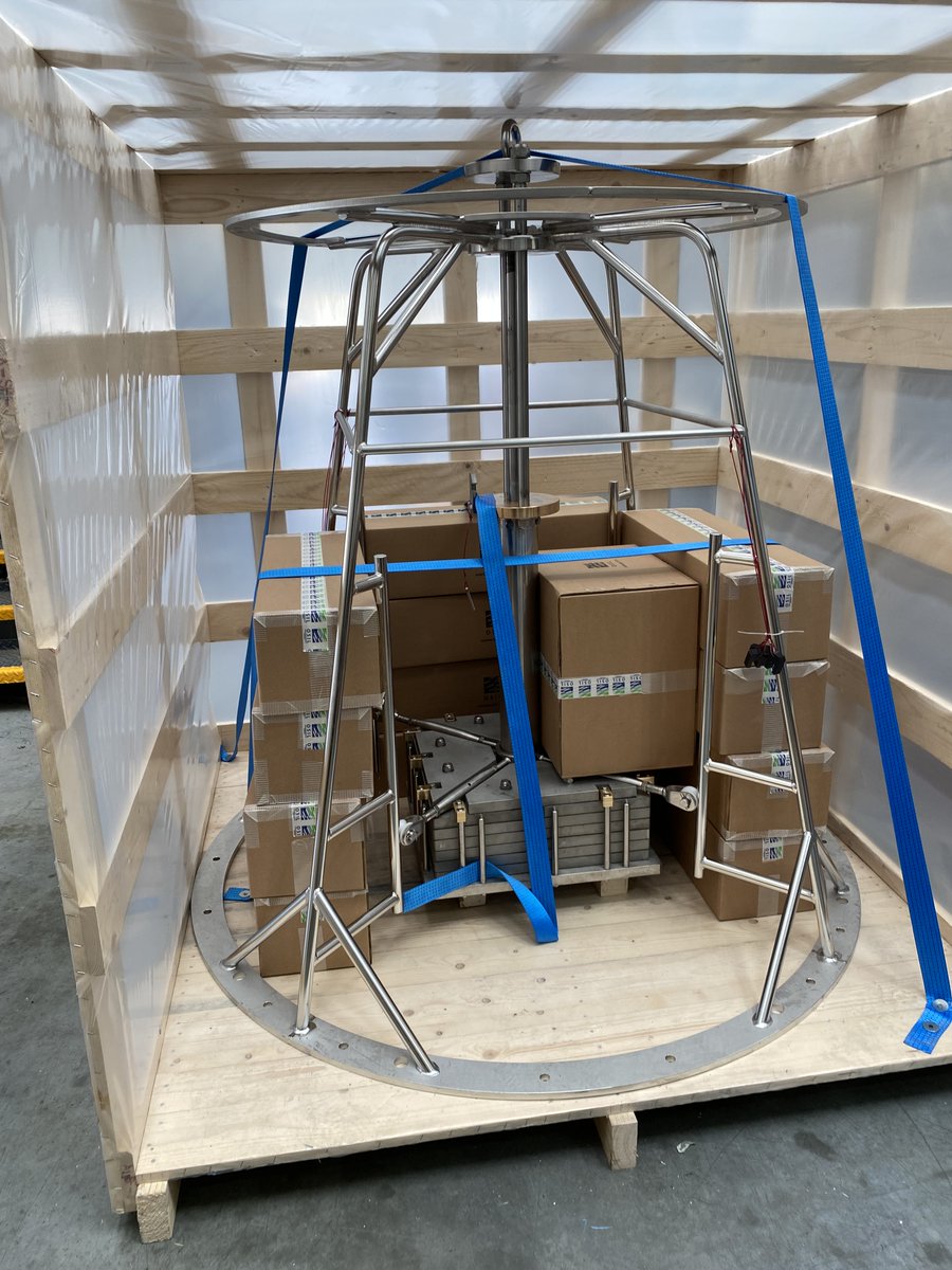 Oceanscientific's tweet photo. Another #MultipleCorer packed and ready to ship to @KelpForestFdn for #bluecarbon baseline studies in #Namibia investigating the possible role of seaweed farming in #carbonsequestration and #carbondynamics. https://t.co/nMm4mleGYo https://t.co/OJdTv0Ka05
