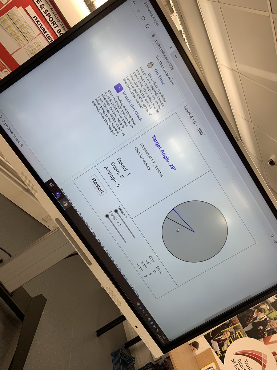 Towers of Hanoi and <a href="/nrichmaths/">NRICH maths</a> angle challenge at lunch today. Lots of house points being won! @TASEHouseSystem