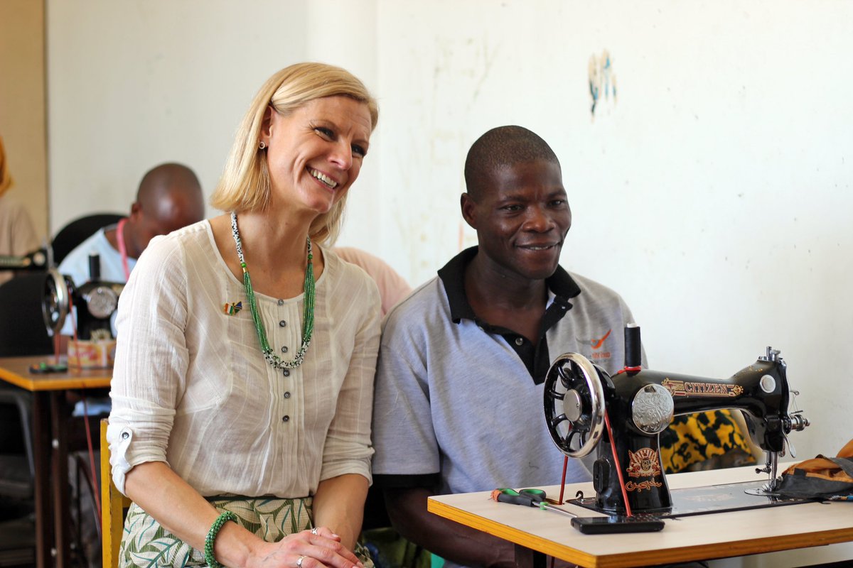 MuhimbiliTaifa's tweet image. Waziri wa Ireland katika Idara ya Kilimo, Chakula na Majini Seneta Pippa Hackett ameipongeza Hospitali ya Taifa Muhimbili kwa huduma nzuri za matibabu na malezi ya watoto wenye saratani wanaokuja kupata huduma hospitalini hapa.