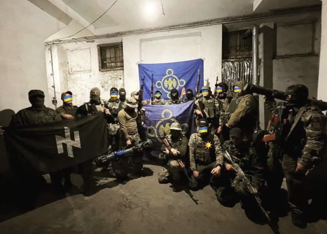 ChristinaJigora's tweet image. у День українського добровольця 🇺🇦

мало буде будь-яких слів вдячності, тому я продовжую діяти і запрошую вас вдонатити на ДРОН

ДОБРОВОЛЬЧОМУ ПІДРОЗДІЛУ ТЕХНІЧНОЇ РОЗВІДКИ

craft.do/s/FowgV1jxFNAW…

(сонечком відмітила Захисника, з яким від квітня'22 на зв'язку і робимо Перемогу)