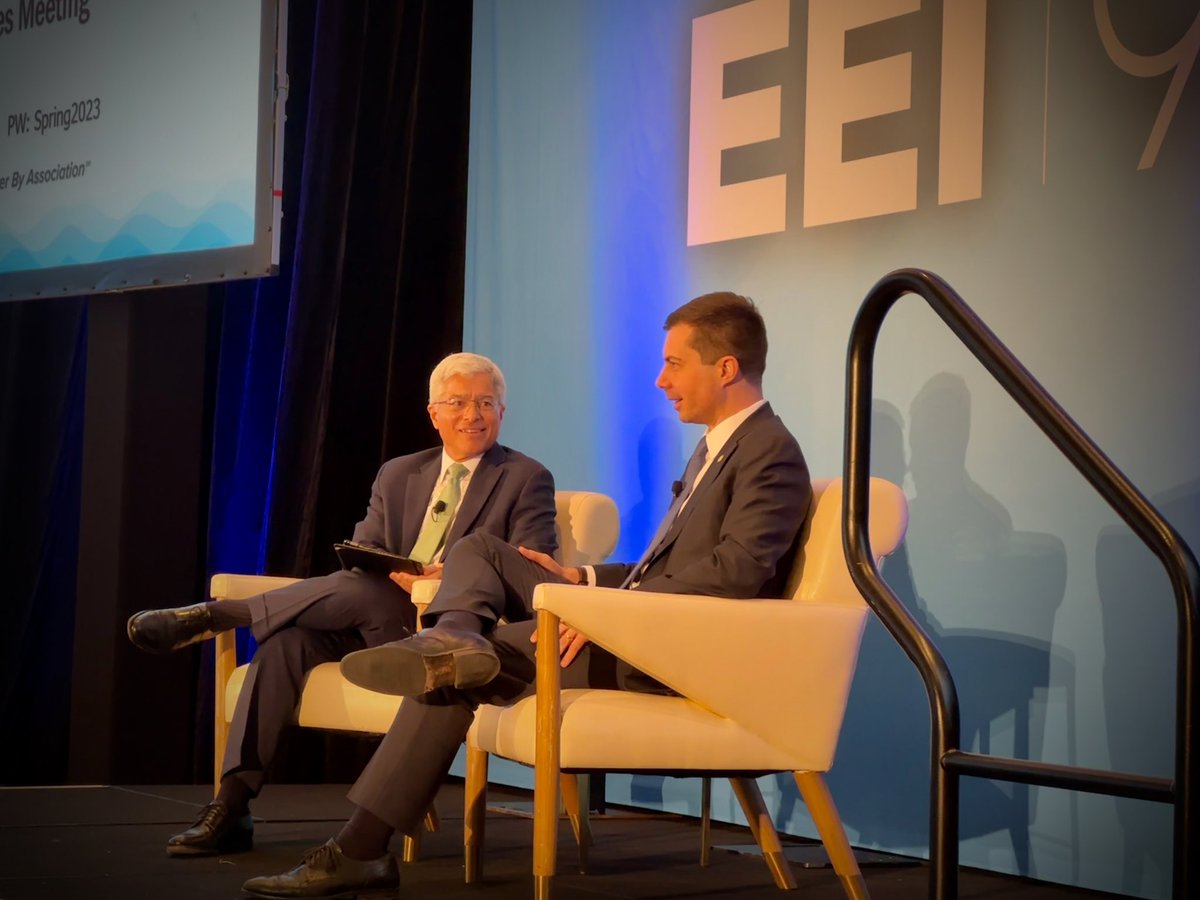 Lynda_Tran's tweet photo. .@SecretaryPete at @Edison_Electric this morning: We are at a tectonic moment with the #infrastructure law, the Inflation Reduction Act, and all the other efforts to advance electrification. https://t.co/4D9na6aUtf