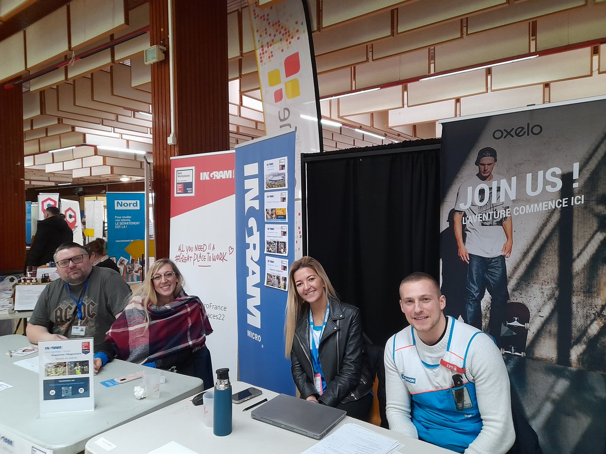 #TousMobilises #AvecPoleEmploiLomme: Auj se tenait le forum emploi LOMME JOB! Plus de 300 demandeurs d'emploi ont ainsi pu bénéficier des nombreuses opportunités d'emploi et de formation proposées par les 85 exposants comme <a href="/DecathlonTalent/">Decathlon Recrutement</a> et <a href="/IngramMicroInc/">Ingram Micro</a>! 👍👏👏👏