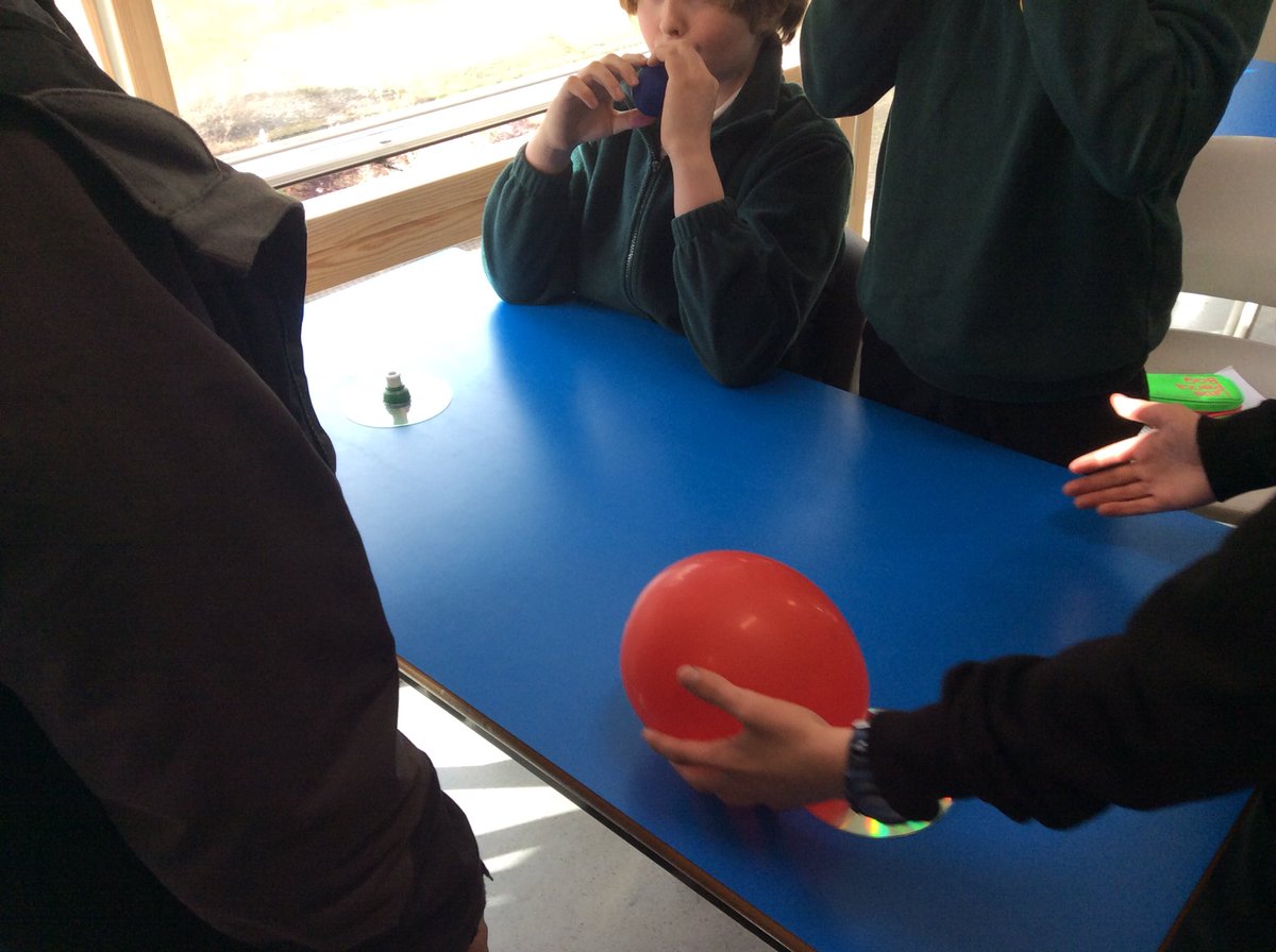 MrsTeillard's tweet photo. P6 were investigating friction and air resistance by building simple hovercrafts from old CDs, bottle tops and balloons! https://t.co/NY6L7Z6Cq3