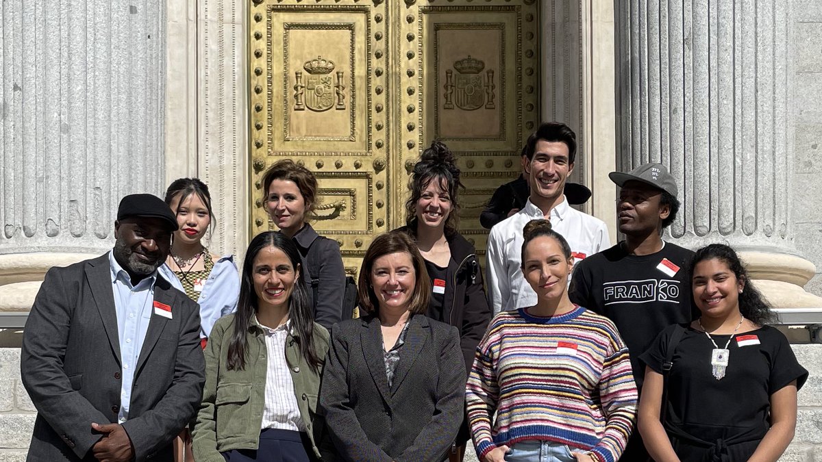 manvillaacosta's tweet photo. Que tu color de piel, origen y cultura no sea un impedimento para dirigir un museo o protagonizar una película 🗣️Aprobamos en @Congreso_Es una iniciativa para promover la diversidad cultural y étnico-racial en cultura. 👩🏽‍🎨Más derechos, más cultura, mejor sociedad. @PSOE https://t.co/1R9YqNOMdN