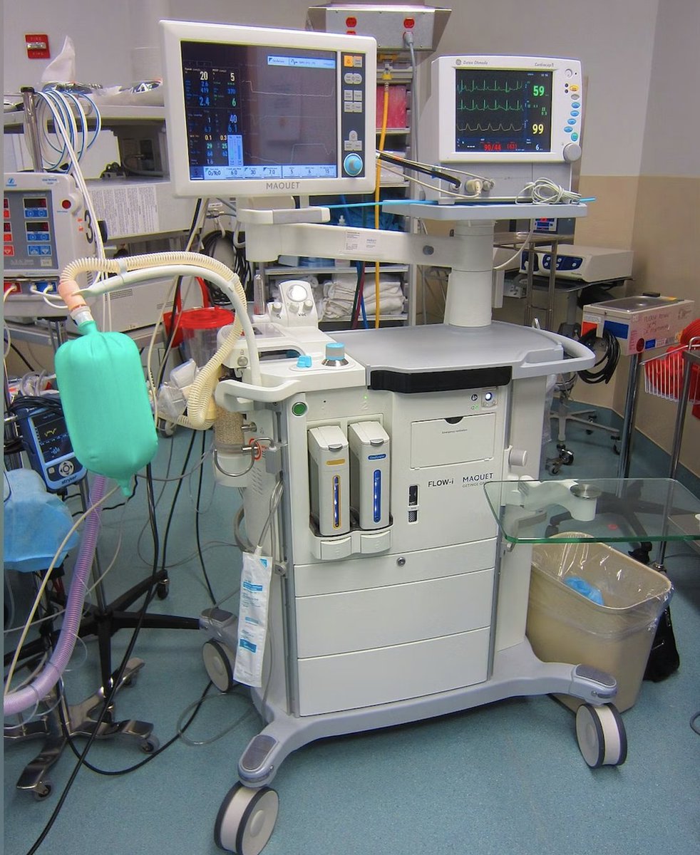 The gases used to sedate patients are extremely powerful at trapping heat and disrupting the global climate. <a href="/UWAnesthPainMed/">UW Anesthesiology & Pain Medicine</a> anesthesiologist <a href="/LizHansenMD/">Elizabeth Hansen (she/her)</a> at <a href="/seattlechildren/">Seattle Children's</a> reports cutting the impact of their anesthetic gases on the climate by 87%: bit.ly/3J9Q5mZ.