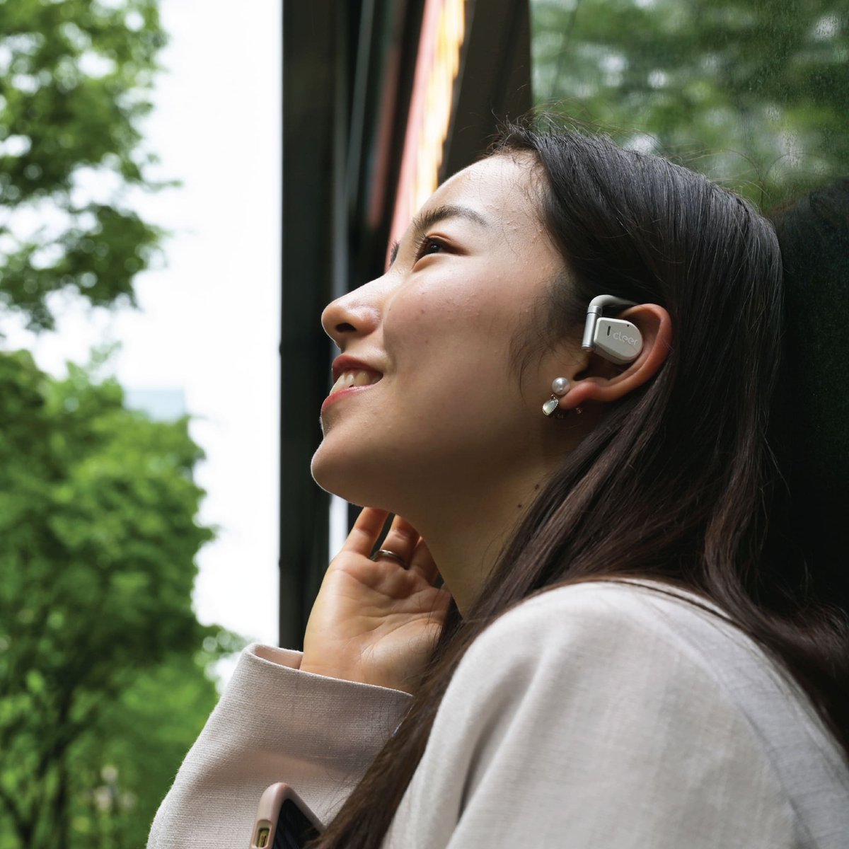 Embrace the world around you with the Arc open-ear earbuds. They leave your ear canal unobstructed so that you can enjoy your music without cutting out the sounds of the world around you. Shop Now: bit.ly/3ZNHGNd
