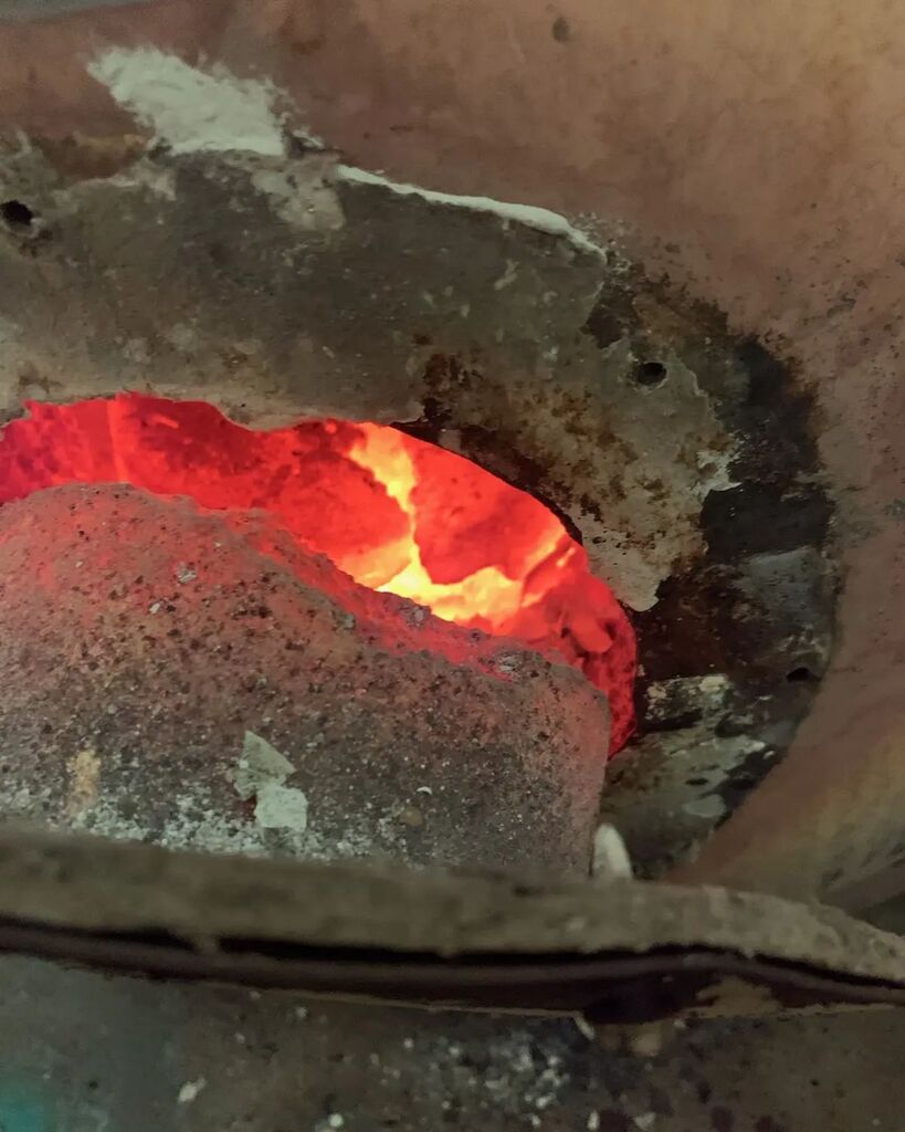 Moore_Services's tweet photo. No. It's not the gateway to the fiery pits of hell...It's what goes on inside your Fulton boiler when it's firing. Need an expert? Call Moore Services. 
#hot #boiler #fultonboiler #steam #hell #drycleaner #laundry #drycleaning #cleaners #portal #deliveri… https://t.co/LUeoLGgiQm https://t.co/0Zvrk3KhHa