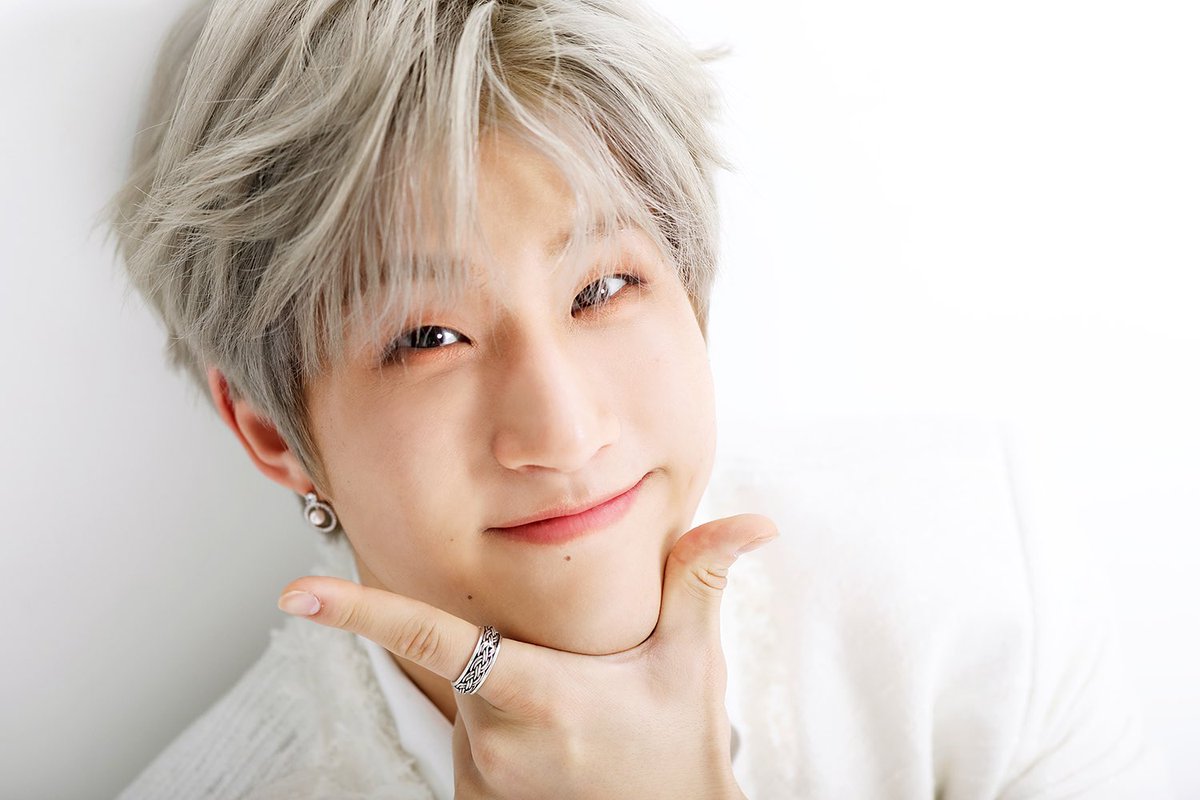 mjcmry2016's tweet photo. @fantagiogroup @offclASTRO Happy JinJin Day 💗💗💗

#뽀뽀귀신_진우_생일축하해_쪽쪽 #진진 #아스트로 https://t.co/orGwNazGpI