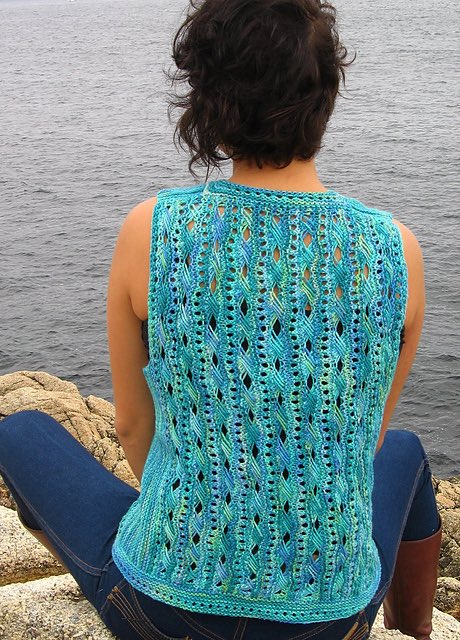 ilga_leja's tweet photo. With thoughts of spring and summer ahead and trips to the sea: Skin of the Sea vest, worked in rows of eyelet lace and the Indian Cross Stitch pattern.

Part of the Seascape Collection: https://t.co/xlnLVjYuF1
Skin of the Sea pattern: https://t.co/Z31TYYrFF5 https://t.co/YC79I0WWf6