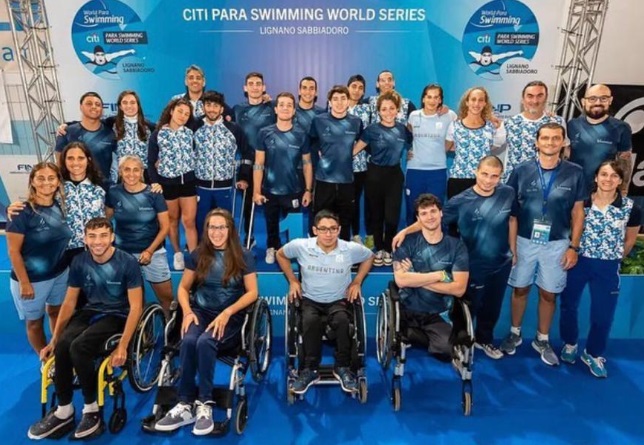 instintoamateur's tweet photo. #NataciónParalímpica🏊 #WorldLeague Lignano Sabbiadoro 🇮🇹
🇦🇷 logró 4 medallas y una #MarcaA para #París2024
Iñaki Basiloff🥇 en 400 libre y🥈200 combinados, Eli Noriega🥈50m espalda y Daniela Giménez🥉100 pecho
En 100 mariposa Lautaro Maidana Cancinos📸 fue 4° pero #MarcaA https://t.co/Fezlanu1ts