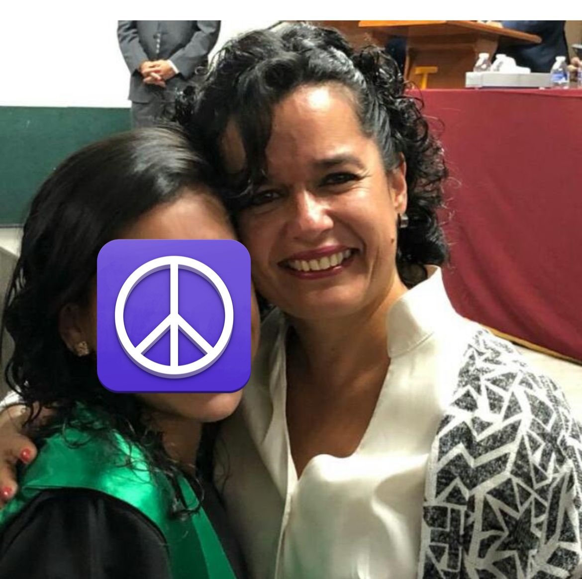 ipn_leaks's tweet photo. 🗣️#Levantemos la voz, fuera Ratapia @MxJavierTapia @ipn_sad de nuestro @IPN_MX #IPN, el nepotismo y conflicto de intereses, es claro, ya que la CP MARÍA ALEJANDRA GODOY SANTOS, fue maestra de los 3 hijos de ratapia en el colegio Alemán Alexander Von Humboldt AC @colegio_aleman https://t.co/3p1WLBE343