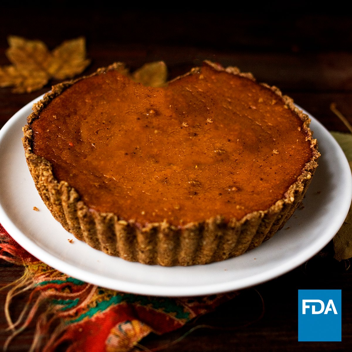 foodsafetygov's tweet photo. Did you know that when recipes include food safety tips, people are more likely
 to follow those steps and cook their foods safely? Baking for #PiDay? Use our recipe as an example. https://t.co/1g6rwt7dVl https://t.co/oVJSVQpVPn