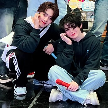 COUPZIDUET's tweet photo. 14년 🍒🍚 https://t.co/podPtBwOLw