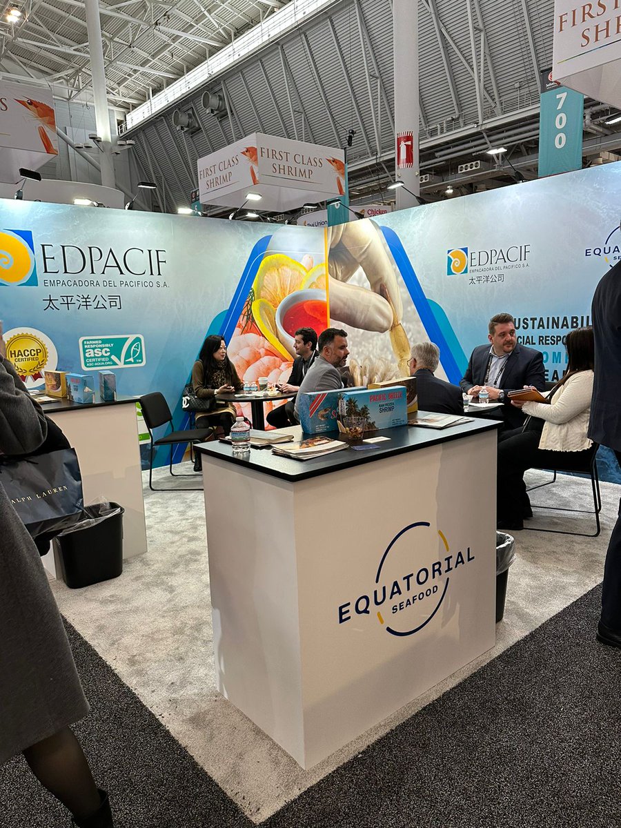 fisecorp's tweet photo. Día 1 en el Seafood Expo North America en Boston Siempre es un placer encontrarse con nuestros clientes y seguir dejando en alto el nombre de nuestro país 🦐🇪🇨 @SeafoodExpo_NA @EDPACIF_EC @exportquilsa_ec #excamecor https://t.co/9PQLV05MS1