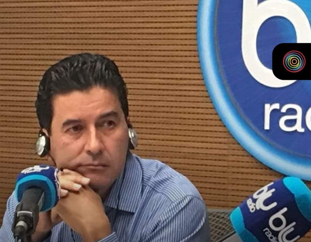 Wilson_Suaza_'s tweet photo. ¿Cuál periodista es peor?

🔄AMBOS, dale RT  🔄
❤️TODOS dos, dale ❤️ https://t.co/2wWB0Rn9Y7