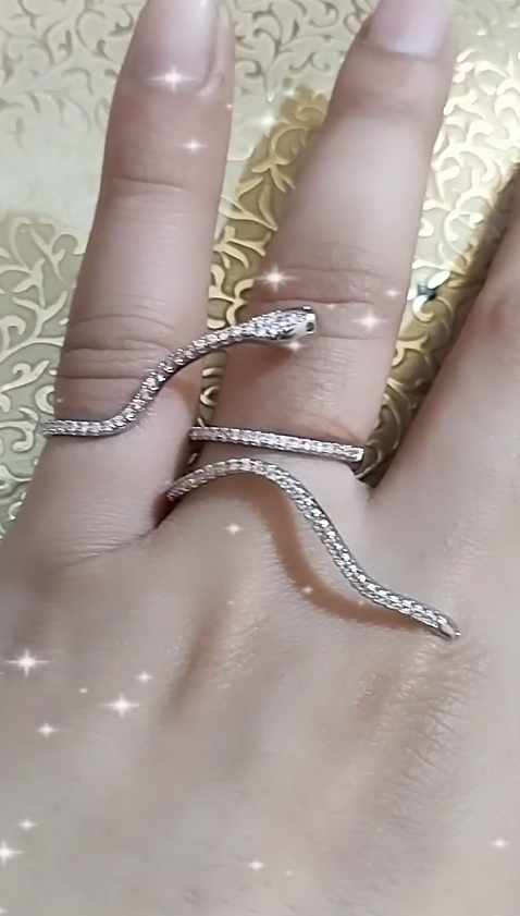 beaute_collect's tweet photo. Snake Style Ring

Book your Order Here👇
WhatsApp +92 302 1015728

#beauteC #beautecollection #ringsdeal #ring #rings #jewellerysetforwedding #ringscollection #psl #lums #ringcollection #jewelryonlineshop #Breakingnews #onlineshoppingpakistan #pakistanonlineshopping https://t.co/Zo6fhr7tho