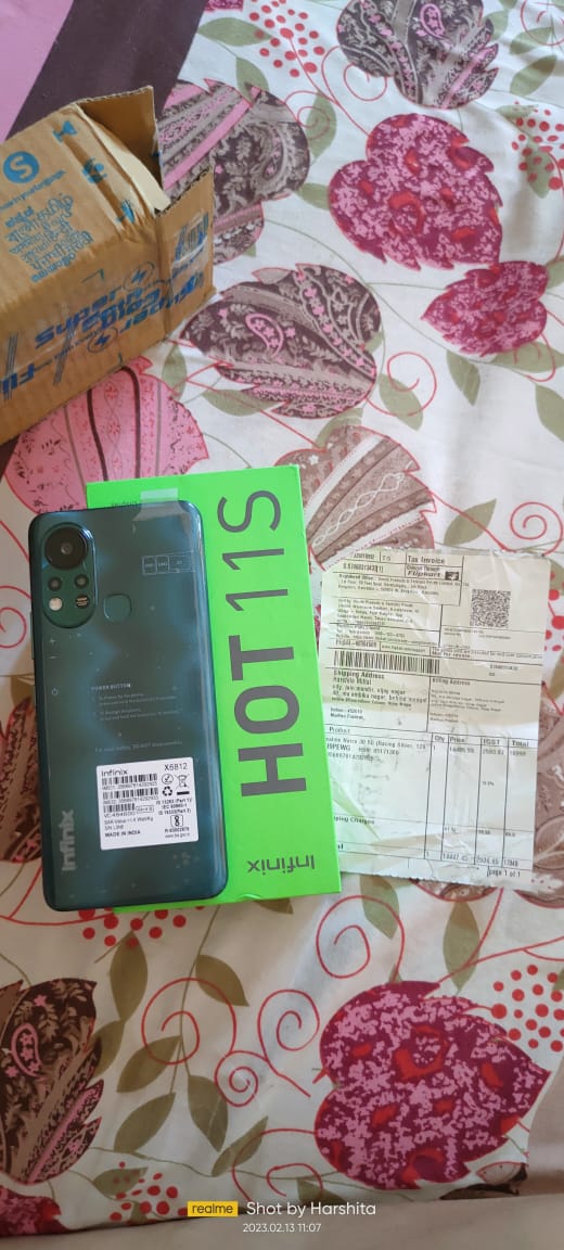its_kd__'s tweet photo. The worst service award goes to @Flipkart. Thanks @_Kalyan_K  sir for this service. I ordered @realmeIndia narzo 30 worth 17k and got Infinix 11S worth 10.5k. And from past 1.5 month I'm trying to return the phone but my request got cancelled every single time. 
#worstseller https://t.co/wRLNS1FJGw