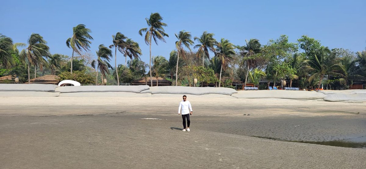 billal4b's tweet photo. Mermaid Beach Resort https://t.co/WjM6RAnwfG