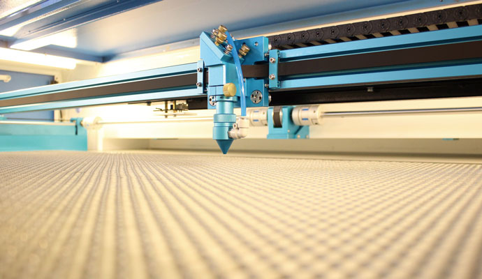 tech_create's tweet photo. At TechCreate, we use laser cutting technology to transform ordinary materials into extraordinary creations. From custom signage to personalized gifts, we've got you covered! #laserengraving #customsignage #personalizedgifts #lasercuttingstudio #techcreate https://t.co/KepaVDqN7l