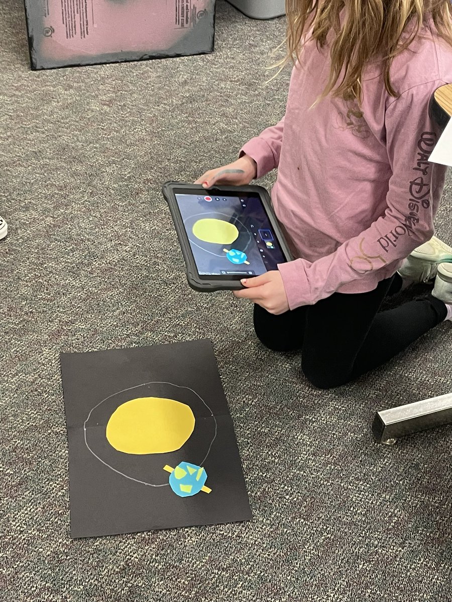 Ashley Hollander tweet media