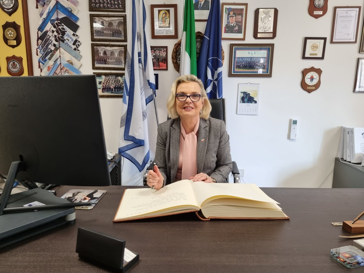 NSPCOE's tweet photo. Privileged to welcome H.E. Ms @Anna_M_Anders, Polish Ambassador to the Italian Republic & San Marino, who confirmed #Poland's support to @NSPCOE's endeavors to further #SPPotential.
Poland contributes to the Centre with 1 Officer from the @Zandarmeria
#WeAreNATO #StrongerTogether https://t.co/vB6vCF4vsq